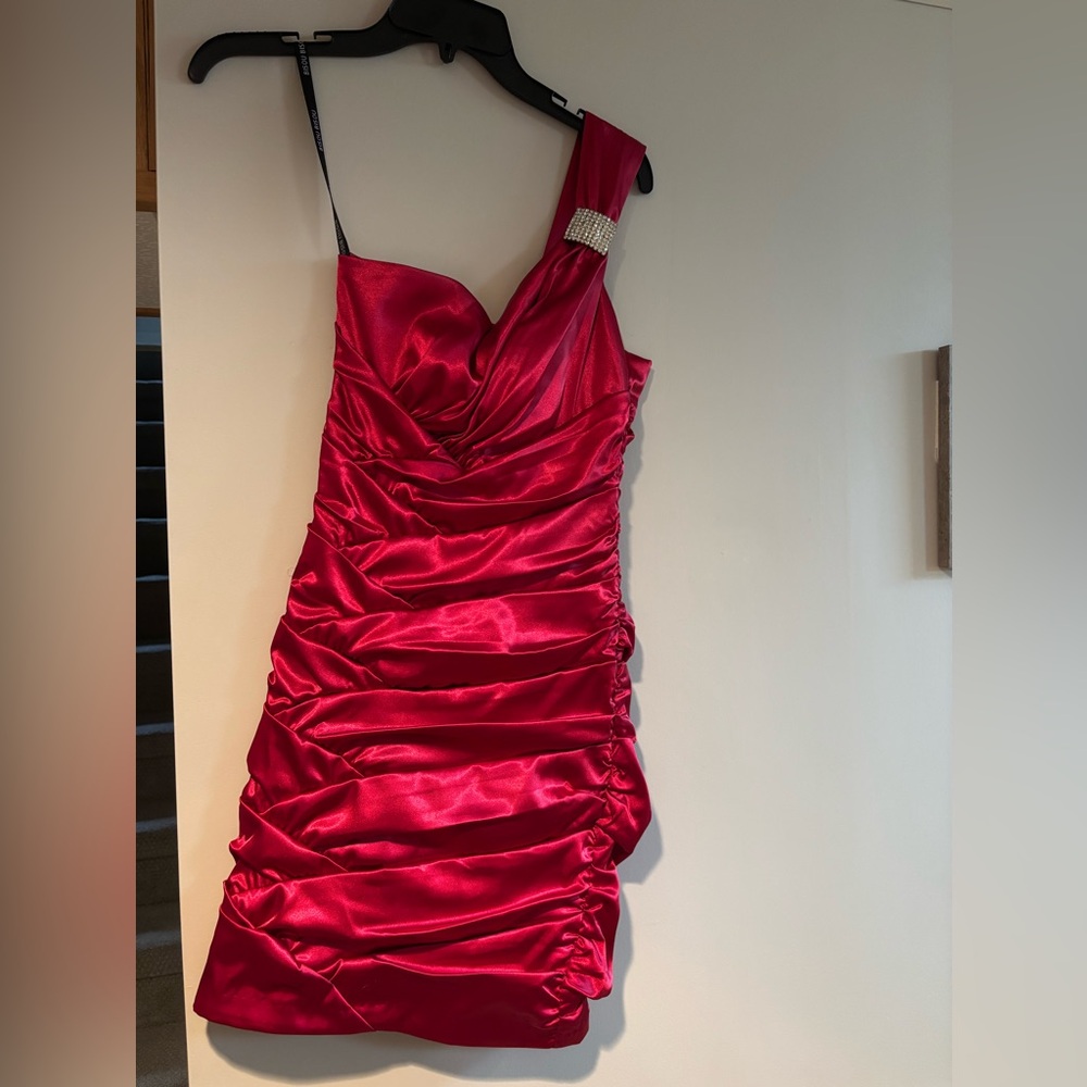 Bisou Bisou Red One Shoulder Ruched Cocktail Dress